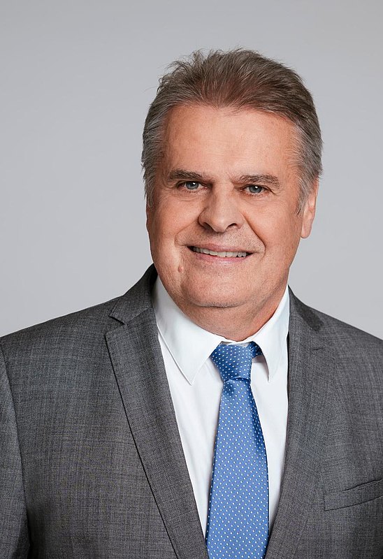 Gunter Mayrhofer Gunter Mayrhofer